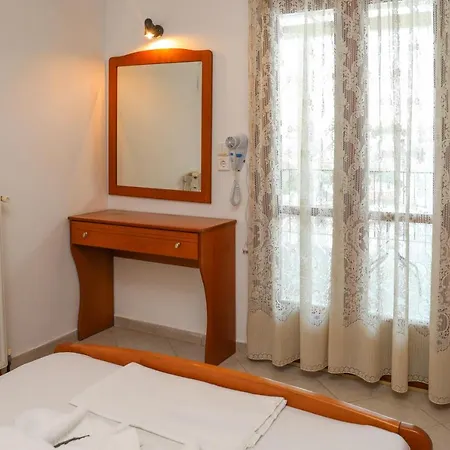 Antonia House Apartamento Skiathos