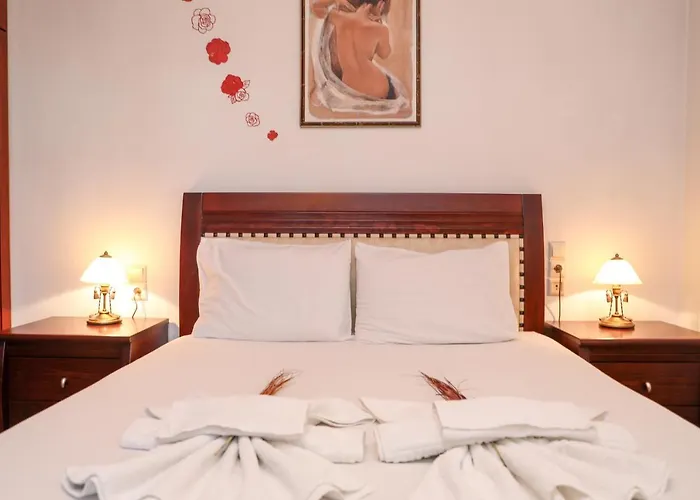 Antonia House Apartman Szkiáthosz