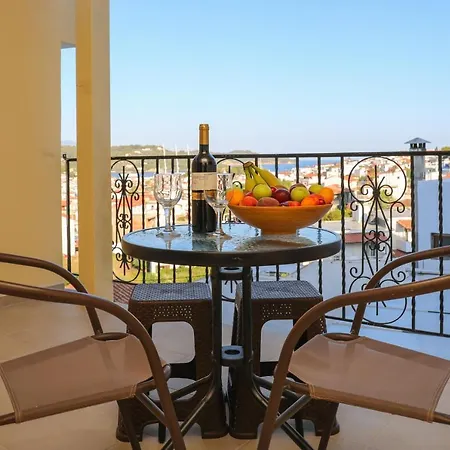 Antonia House Апартаменты