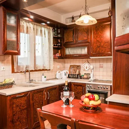 Antonia House * Скиатос