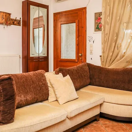 Antonia House Apartment