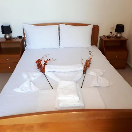 Antonia House Skiathos Town