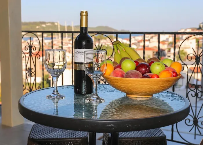 Antonia House * 스키아토스 타운