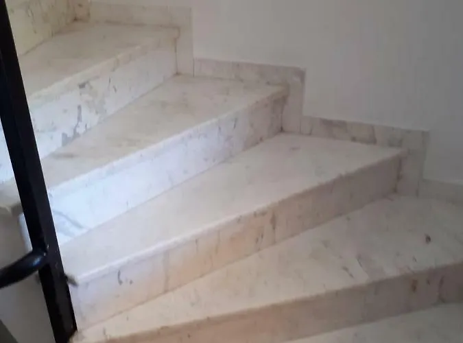 아파트 Antonia House